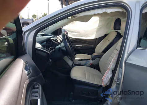 2014 Ford Escape Se z USA, uszkodzony, nr VIN 1FMCU0GX8EUE53346